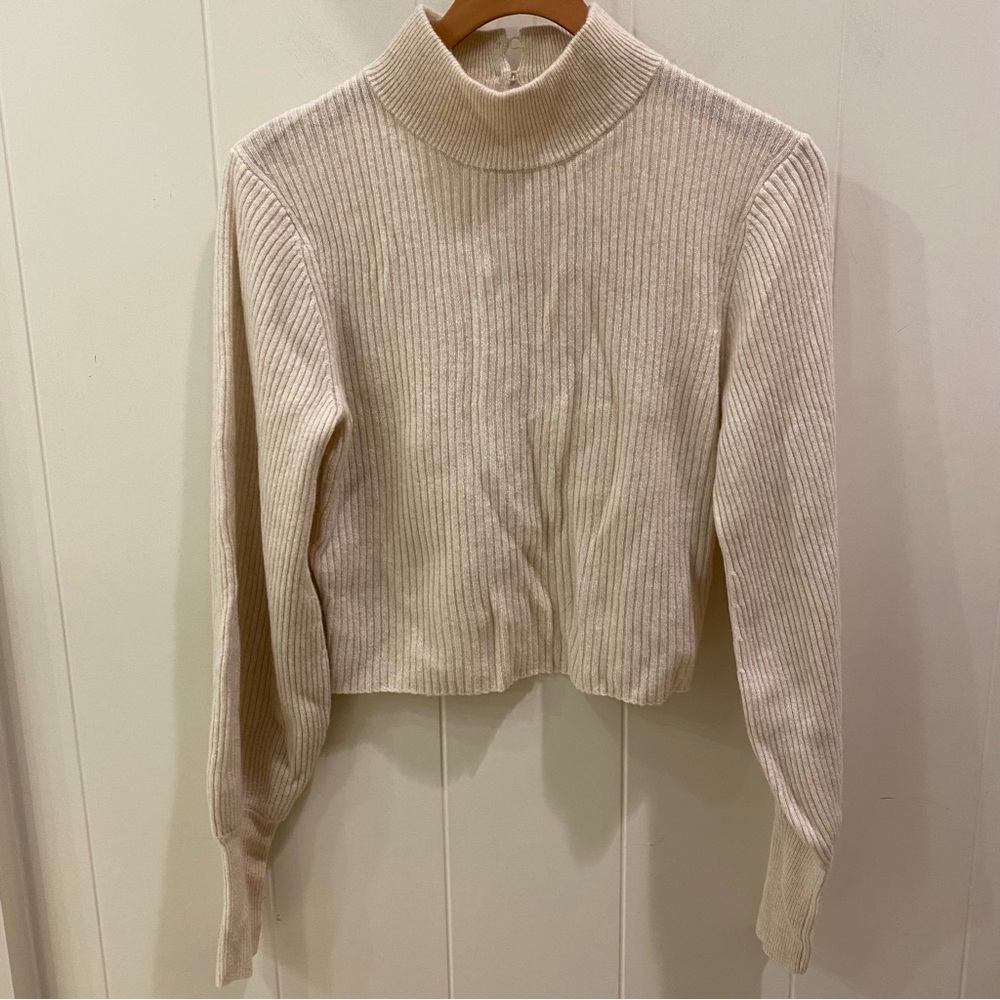Reformation Sweater Size Small